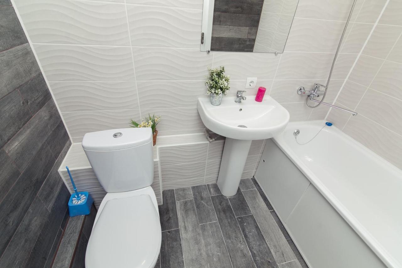 Апартаменты Возле Тц Лавина 1 Этаж Sumy Exterior photo