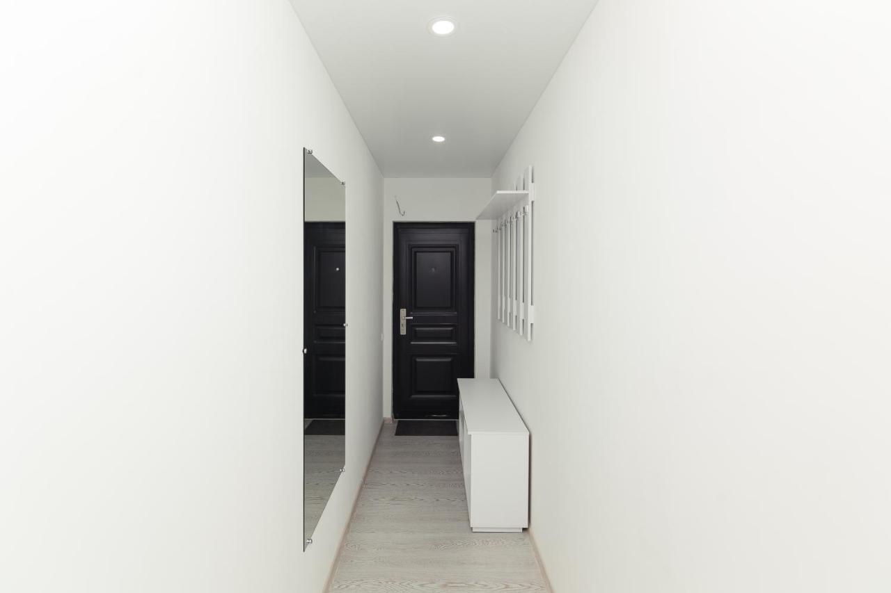Апартаменты Возле Тц Лавина 1 Этаж Sumy Exterior photo
