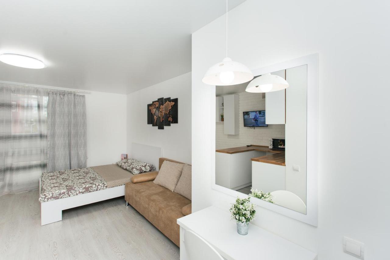 Апартаменты Возле Тц Лавина 1 Этаж Sumy Exterior photo